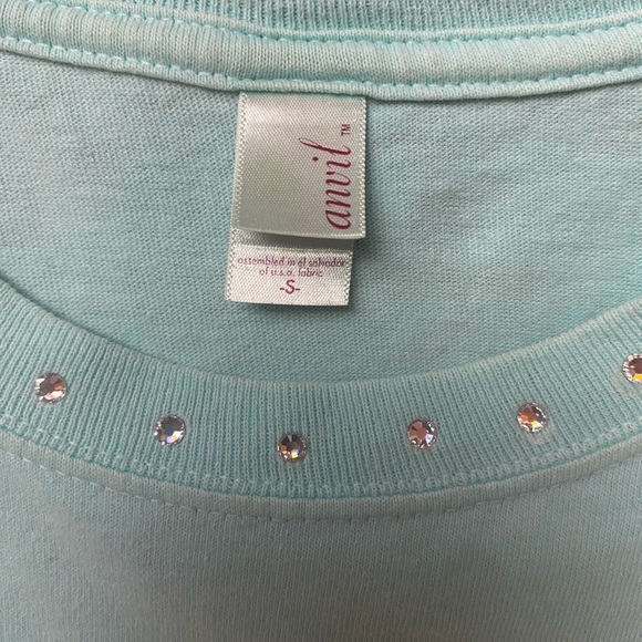 Anvill equestrian t-shirt. Beautiful aqua color w/rhinestones around the neck. S - Picture 3 of 3
